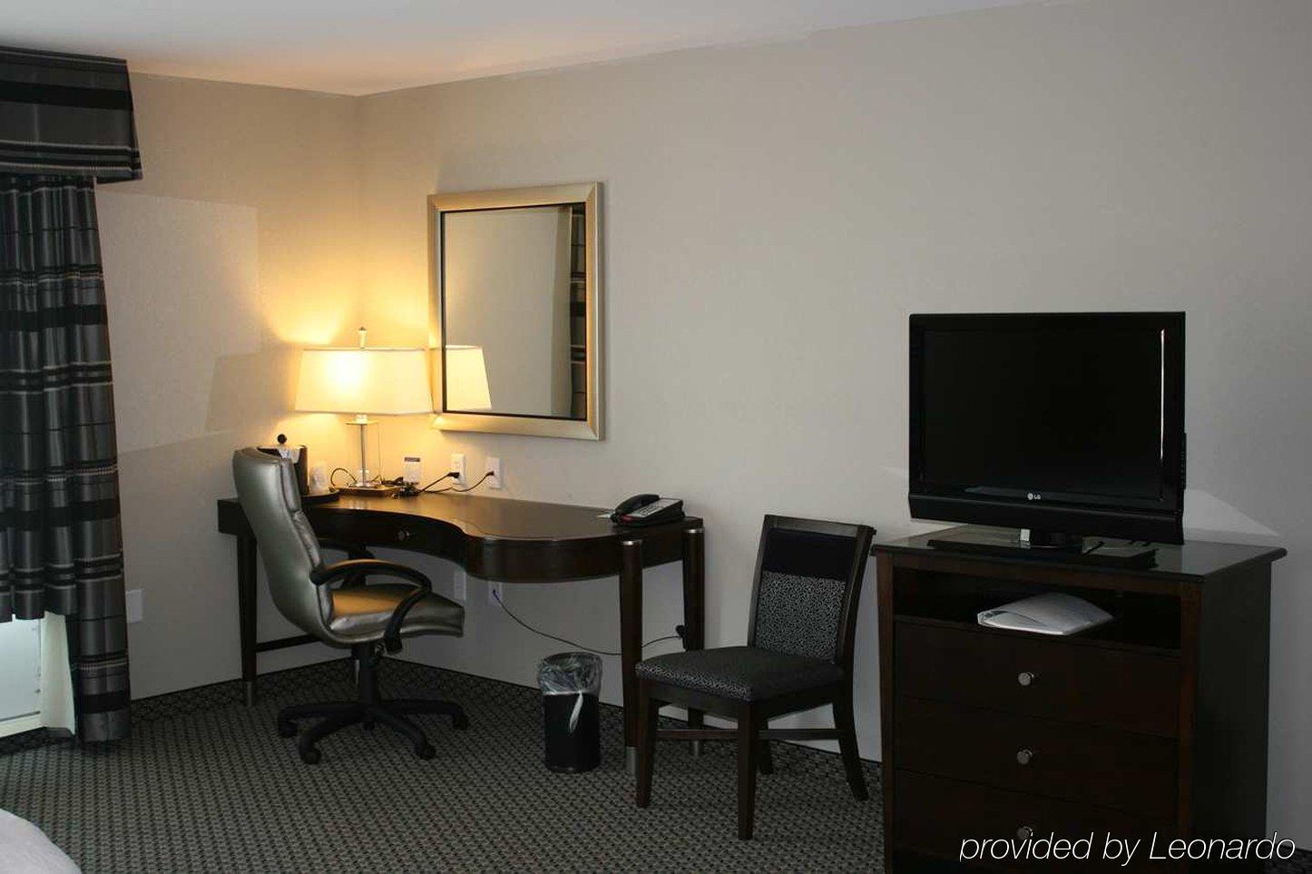 Hampton Inn & Suites Chicago Southland-Мэттесон Номер фото